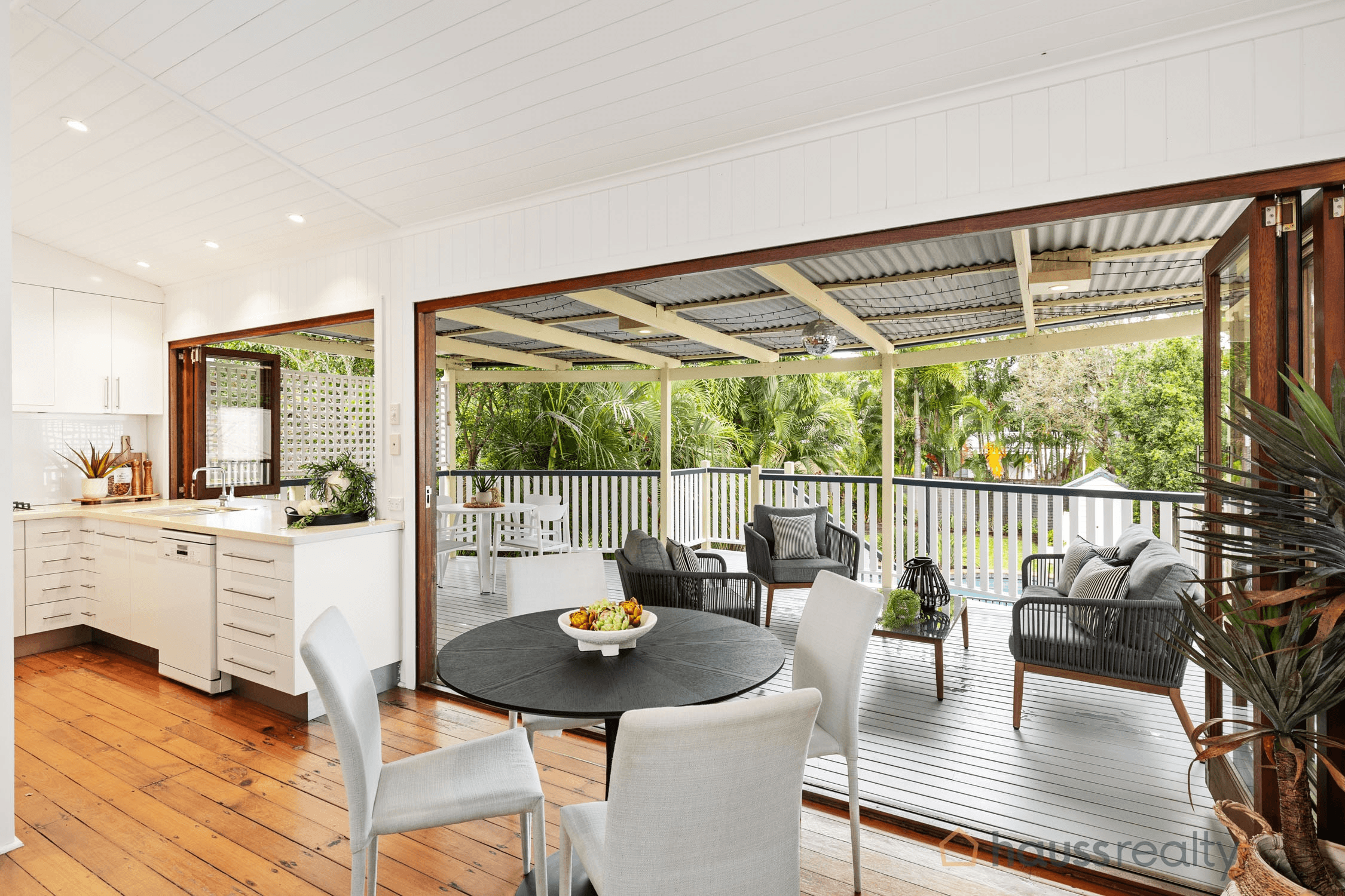 151 Long Street East, Graceville, QLD 4075