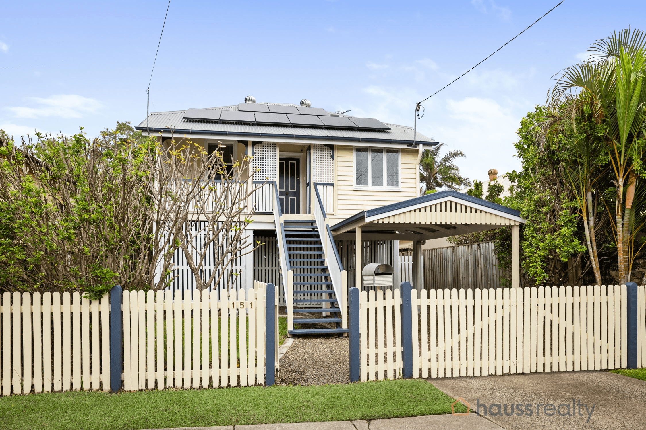 151 Long Street East, Graceville, QLD 4075