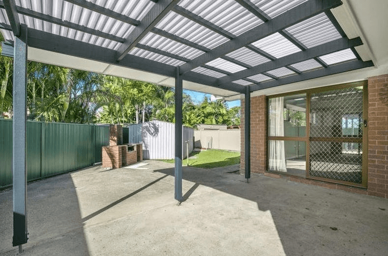 8 Currumbin Creek Road, CURRUMBIN WATERS, QLD 4223