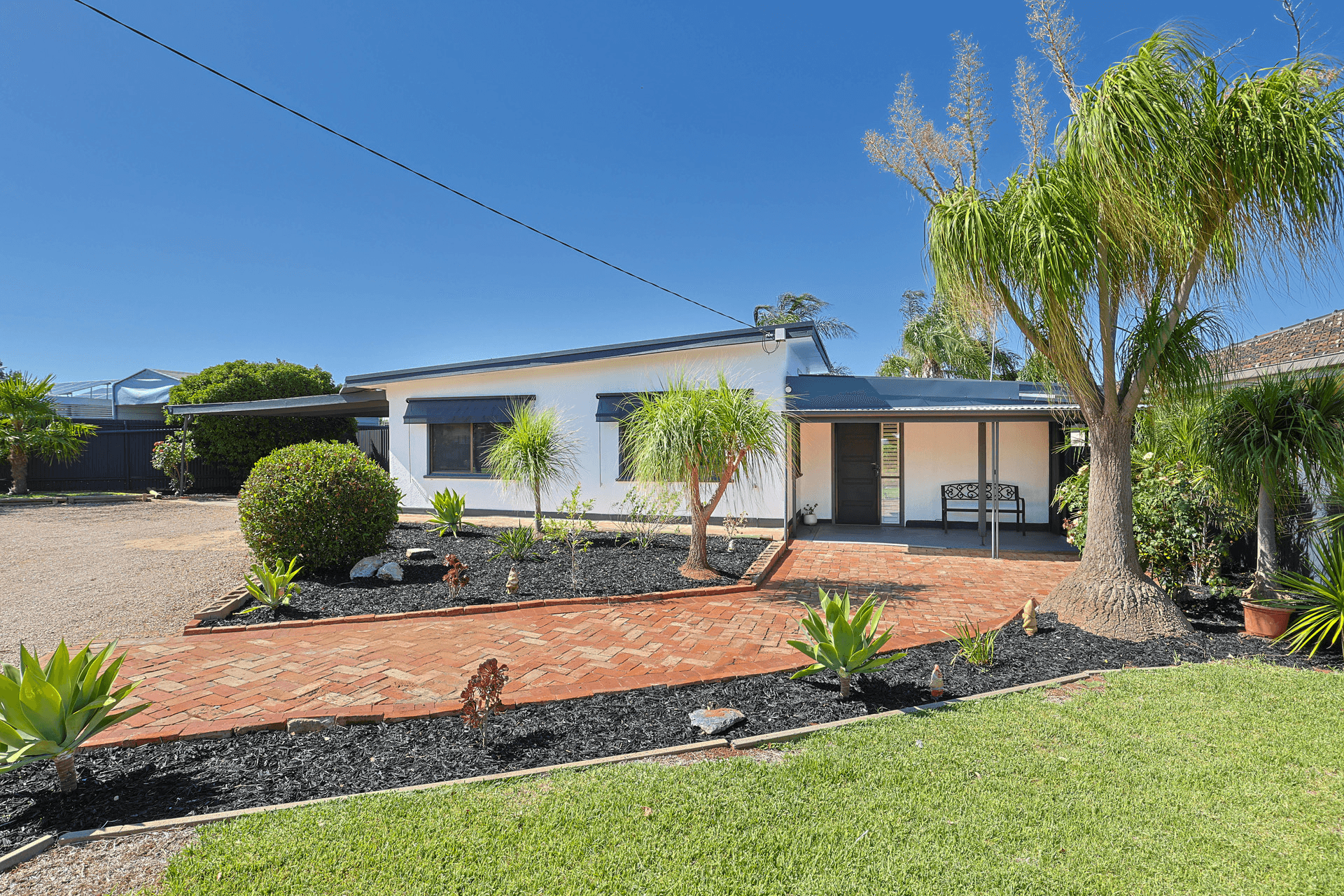 3 Murray Avenue, Red Cliffs, VIC 3496