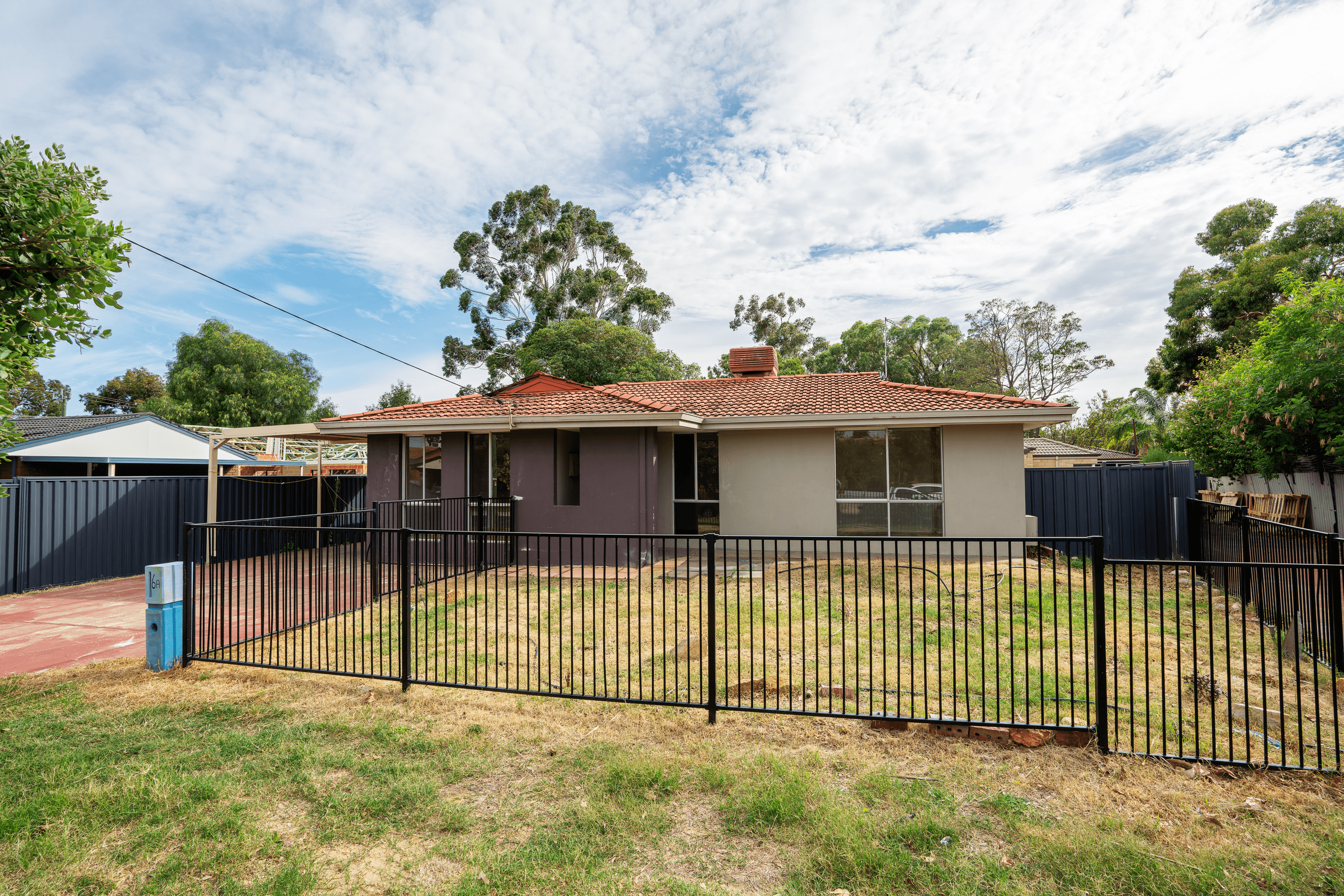 6 Netley Place, ARMADALE, WA 6112