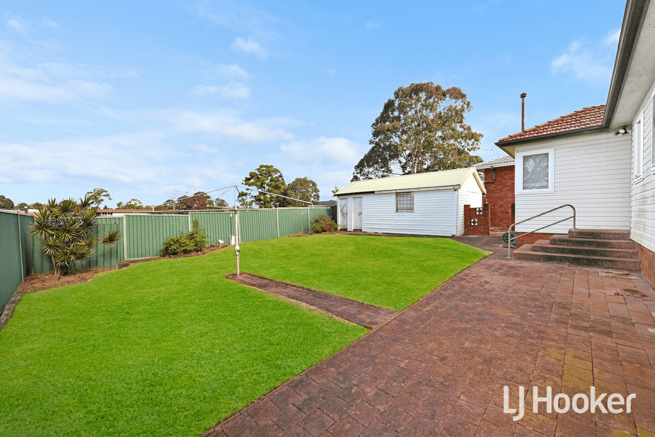 16 Woodland Road, CHESTER HILL, NSW 2162