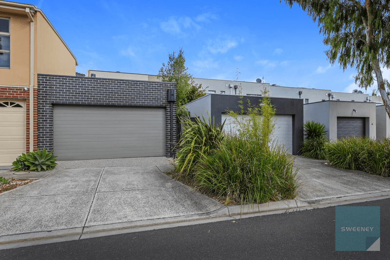 34 Bursaria Drive, CAROLINE SPRINGS, VIC 3023