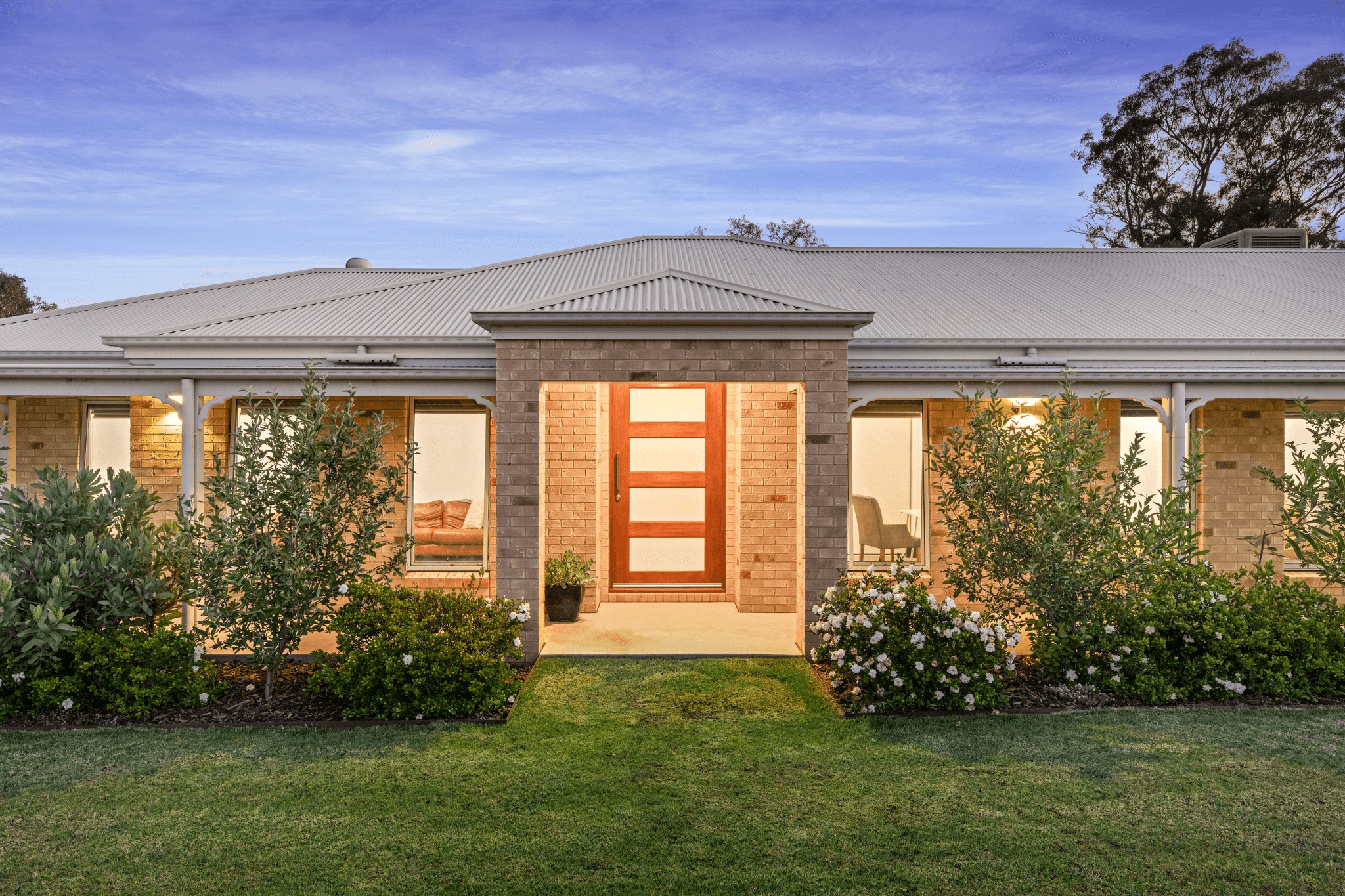 97 Whitehall Avenue, SPRINGDALE HEIGHTS, NSW 2641