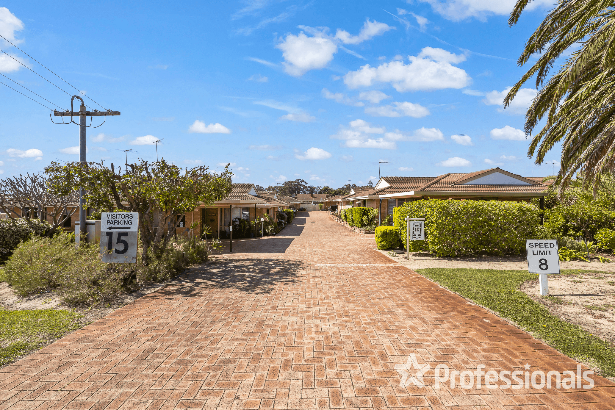 33/15 Mereworth Way, MARANGAROO, WA 6064