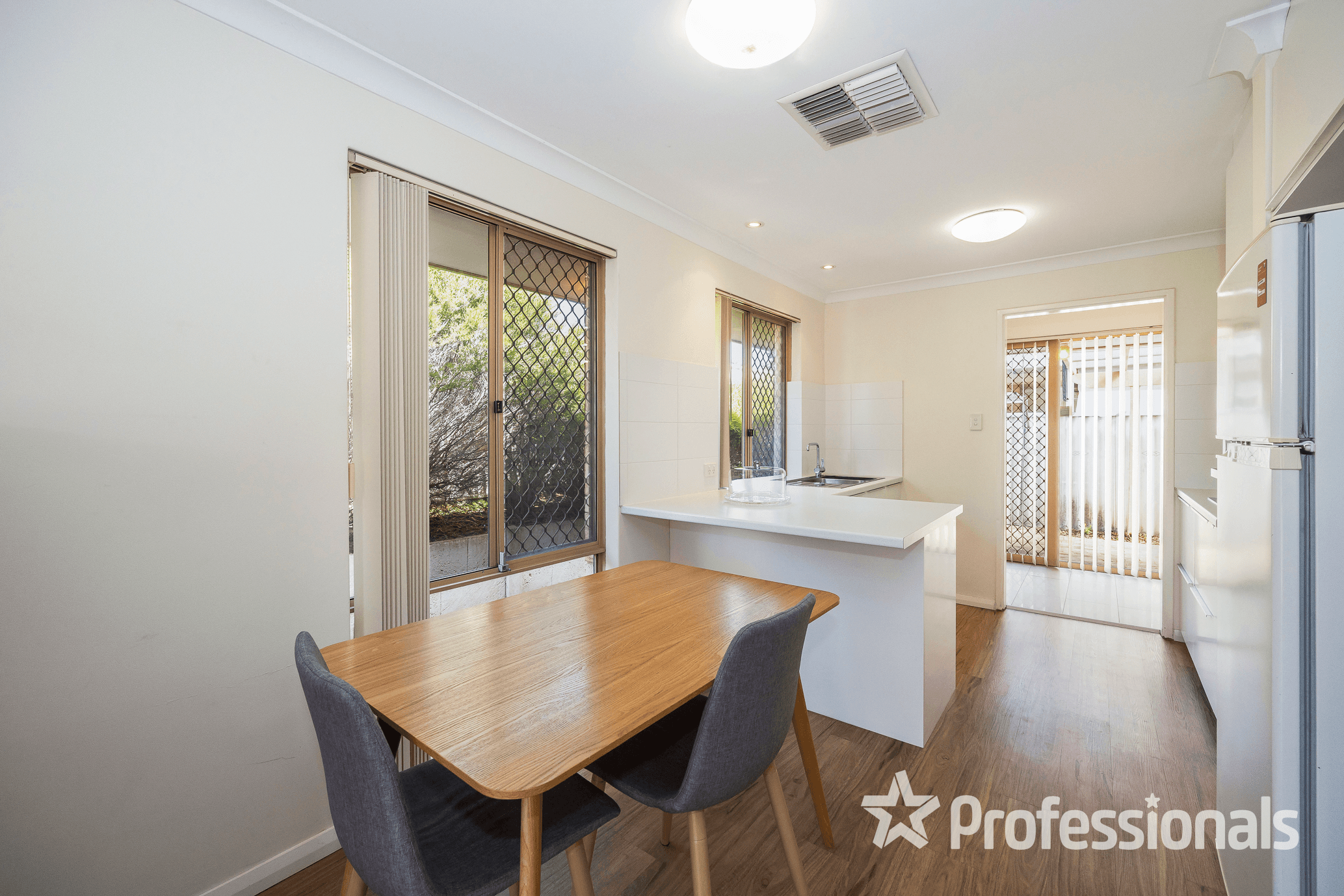 33/15 Mereworth Way, MARANGAROO, WA 6064