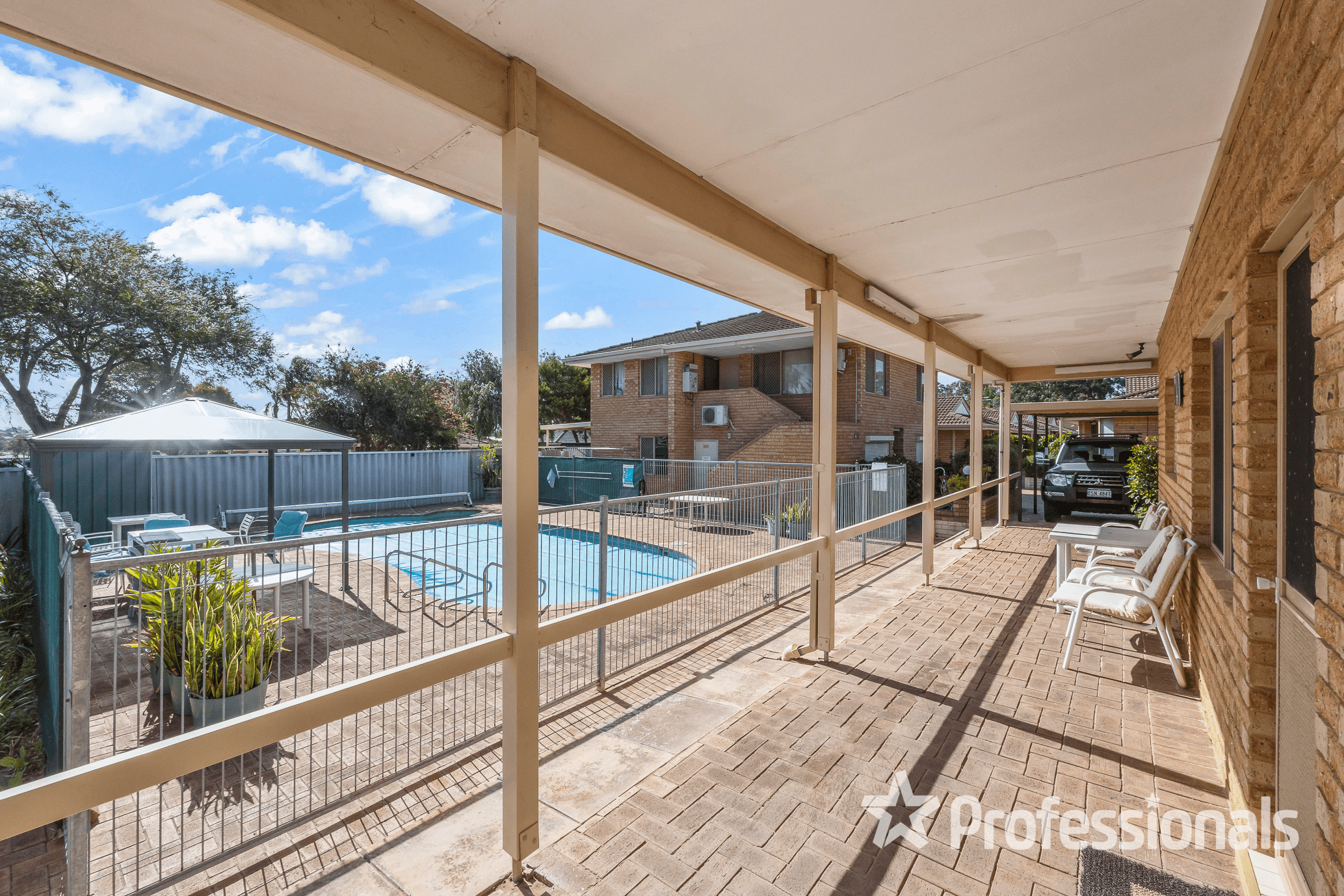 33/15 Mereworth Way, MARANGAROO, WA 6064