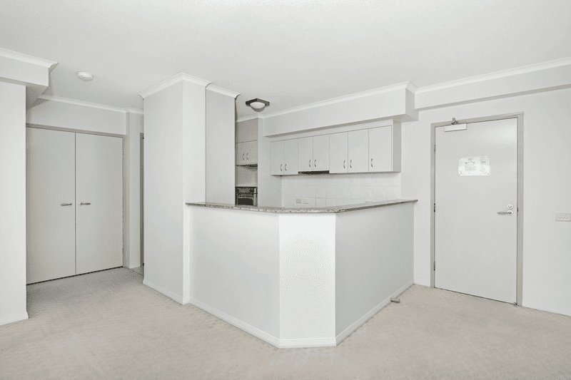 24/186 The Esplanade, Burleigh Heads, QLD 4220