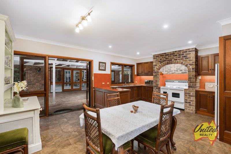 125 Lincoln Drive, Orangeville, NSW 2570