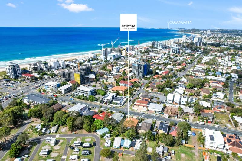 2/19 Tallebudgera Drive, PALM BEACH, QLD 4221