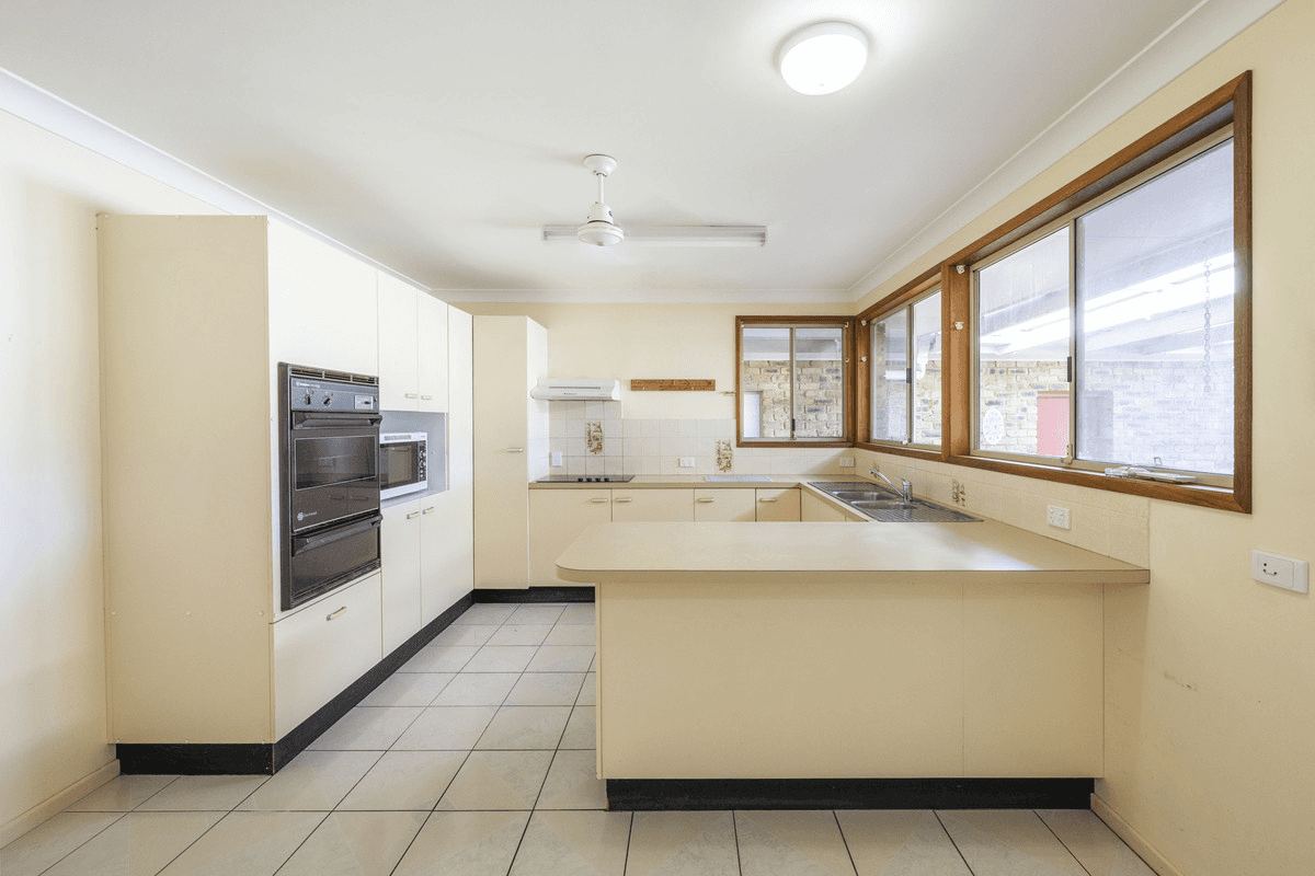 62 PARK Avenue, YAMBA, NSW 2464