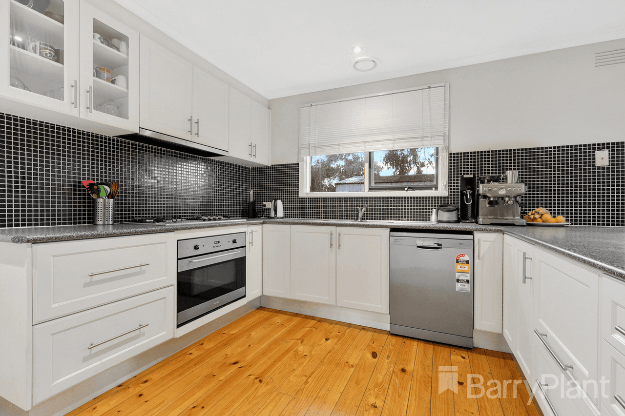 132 Mill Park Drive, Mill Park, VIC 3082