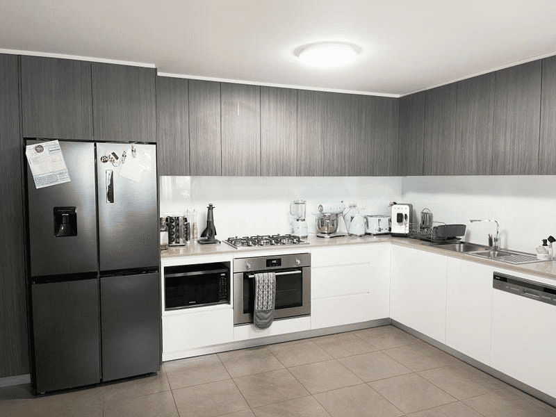 unit e303/1 Adonis Avenue, ROUSE HILL, NSW 2155