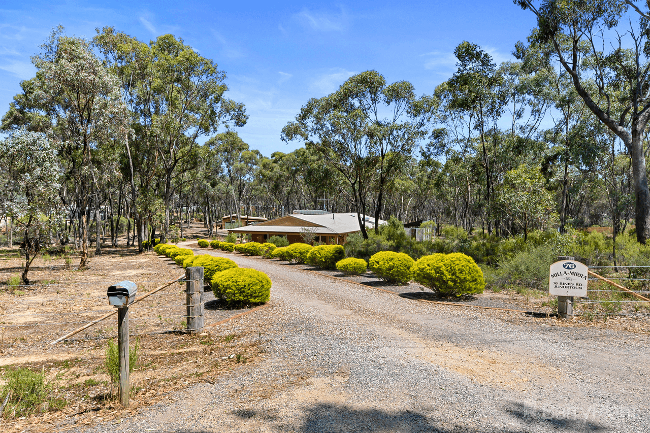 76 - 76A Binks Road, Junortoun, VIC 3551