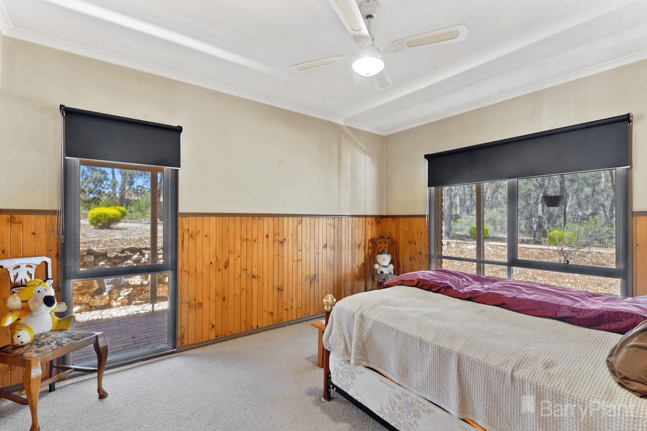 76 - 76A Binks Road, Junortoun, VIC 3551