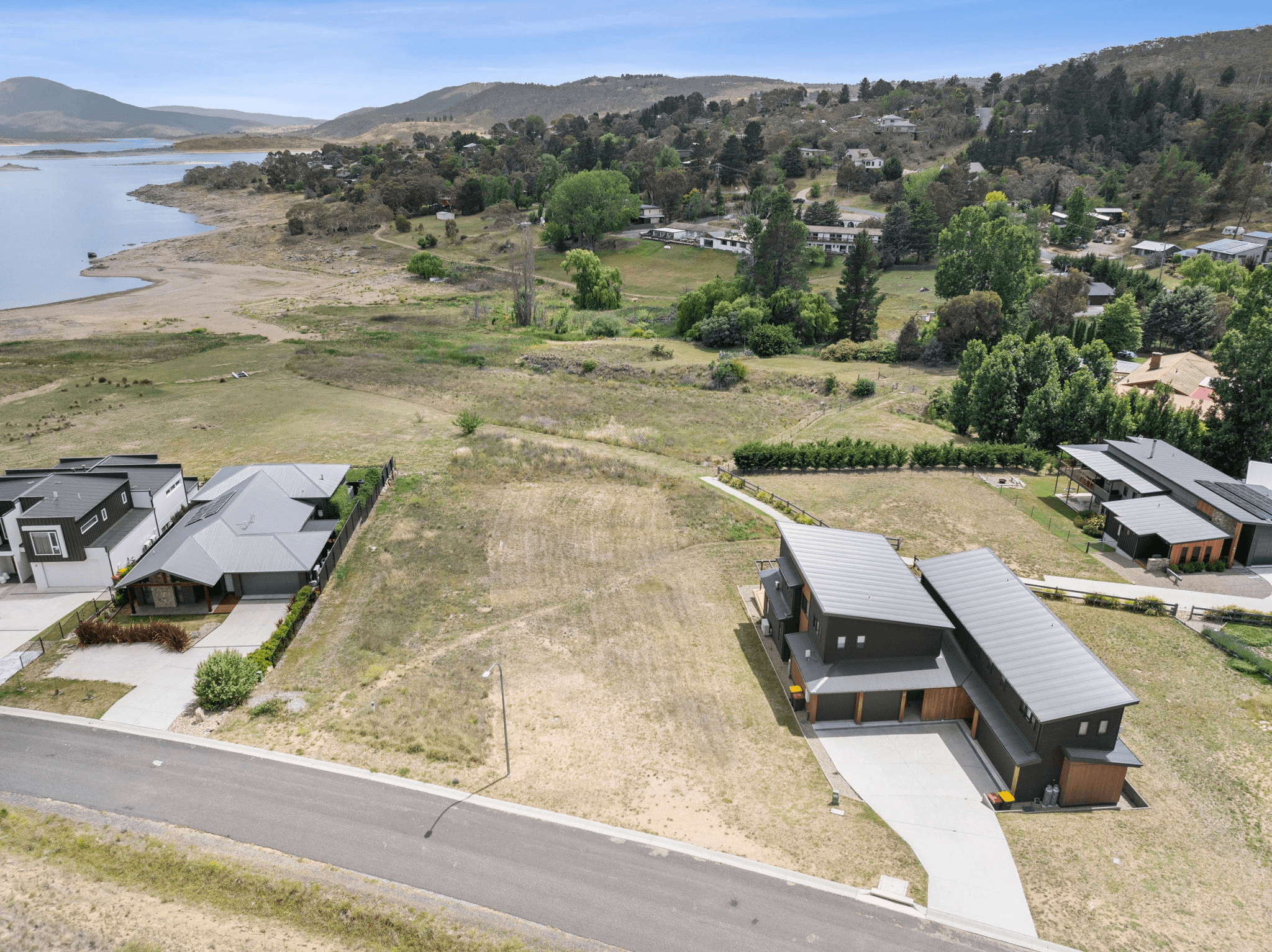 16 Old Kosciuszko Road, East Jindabyne, NSW 2627