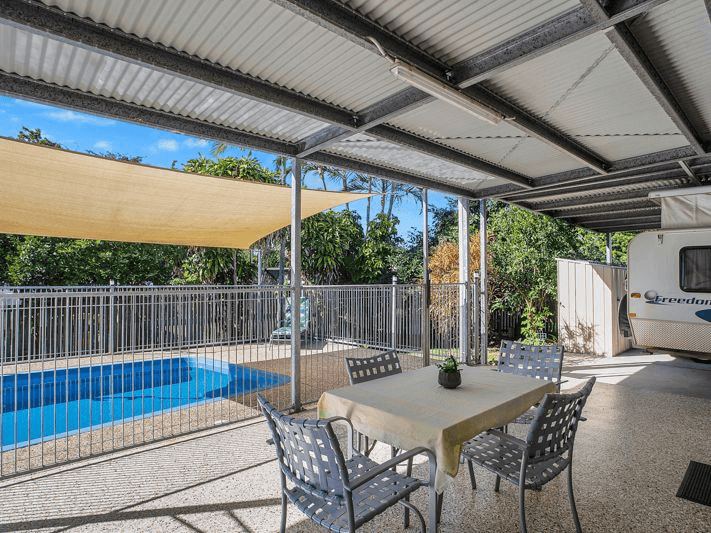 334 Slade Point Road, SLADE POINT, QLD 4740