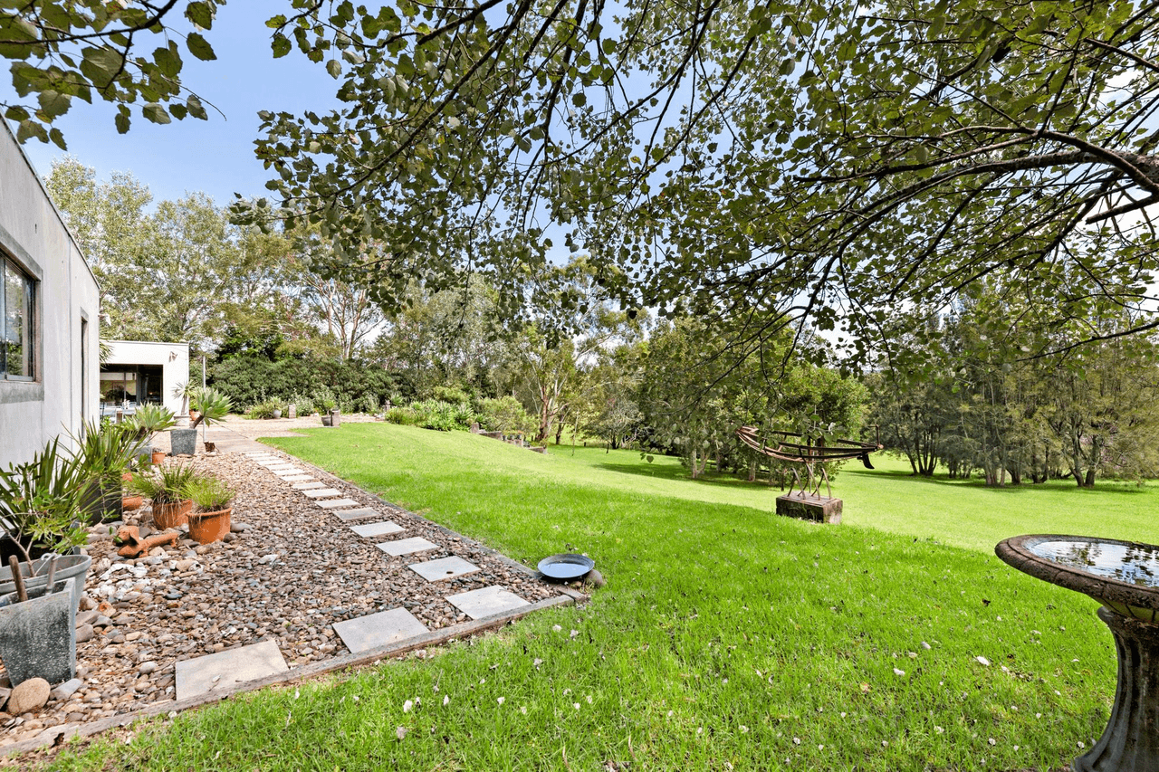 32 Casuarina Grove, TUROSS HEAD, NSW 2537