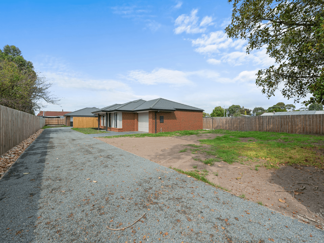 Lot 2/17 Macrae Street, EAST BAIRNSDALE, VIC 3875