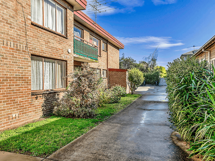 1-10/15-17 De Carle Street, COBURG, VIC 3058