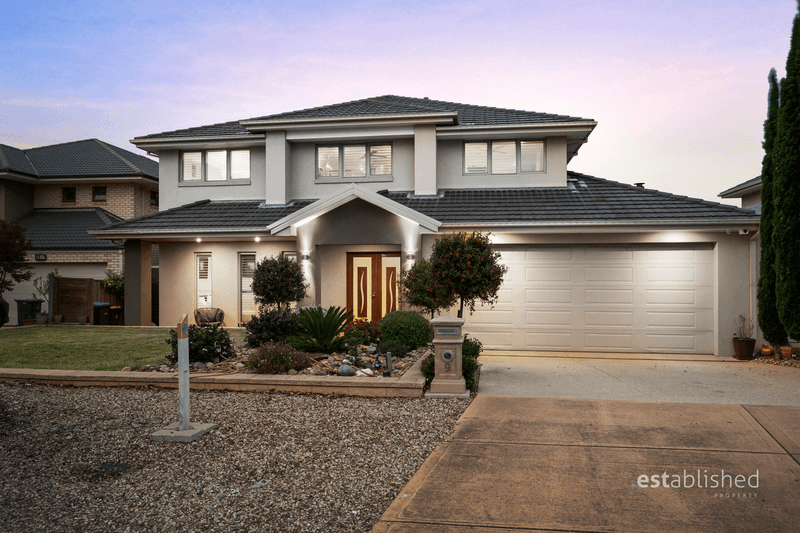 9 Seaview Point, SANCTUARY LAKES, VIC 3030