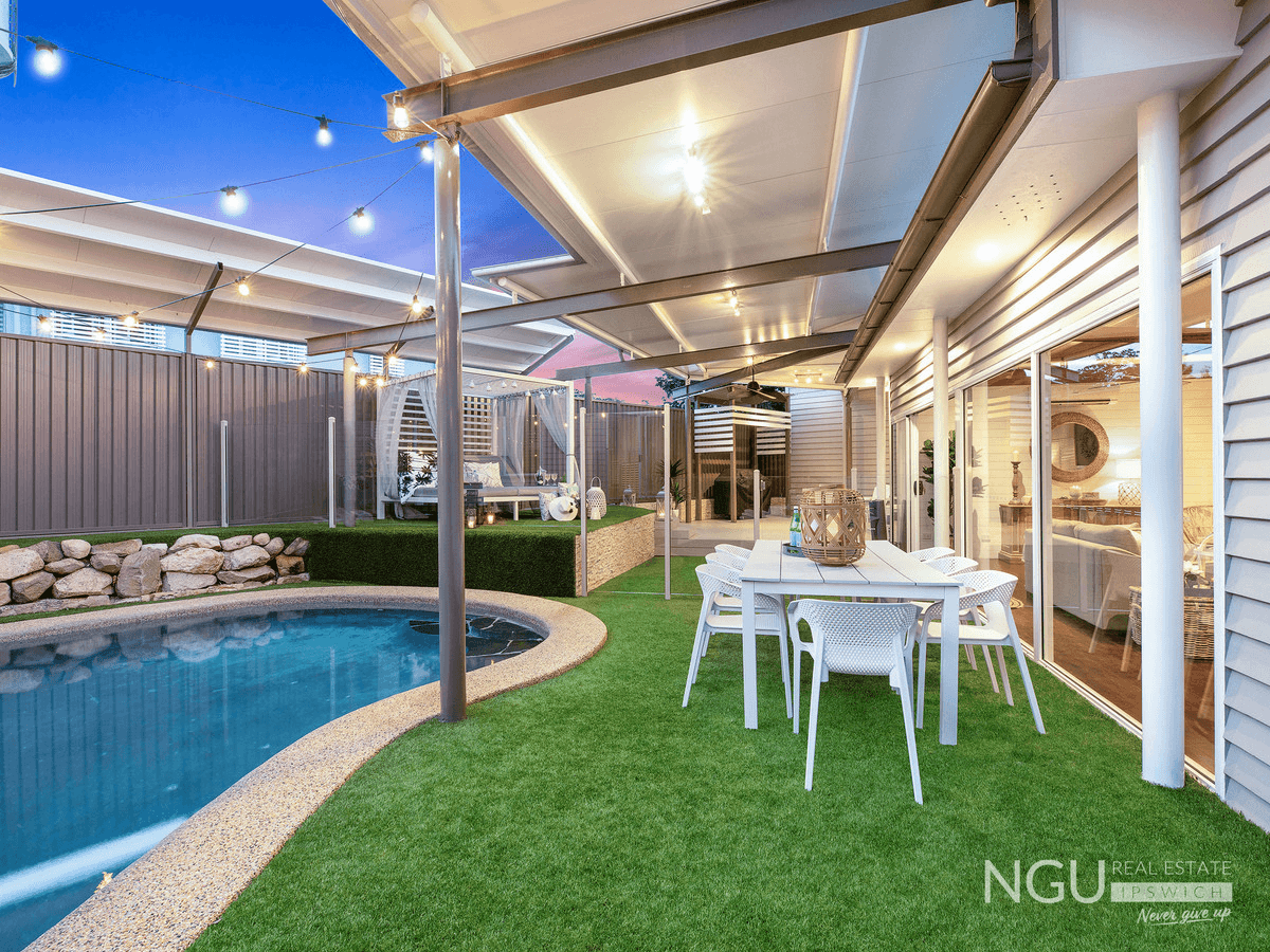 8 Tower Street, Eastern Heights, QLD 4305