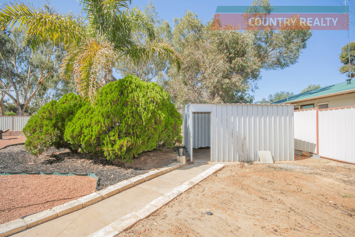 74 Newcastle Street, York, WA 6302