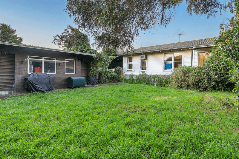 5 Warrawee Avenue, NORLANE, VIC 3214