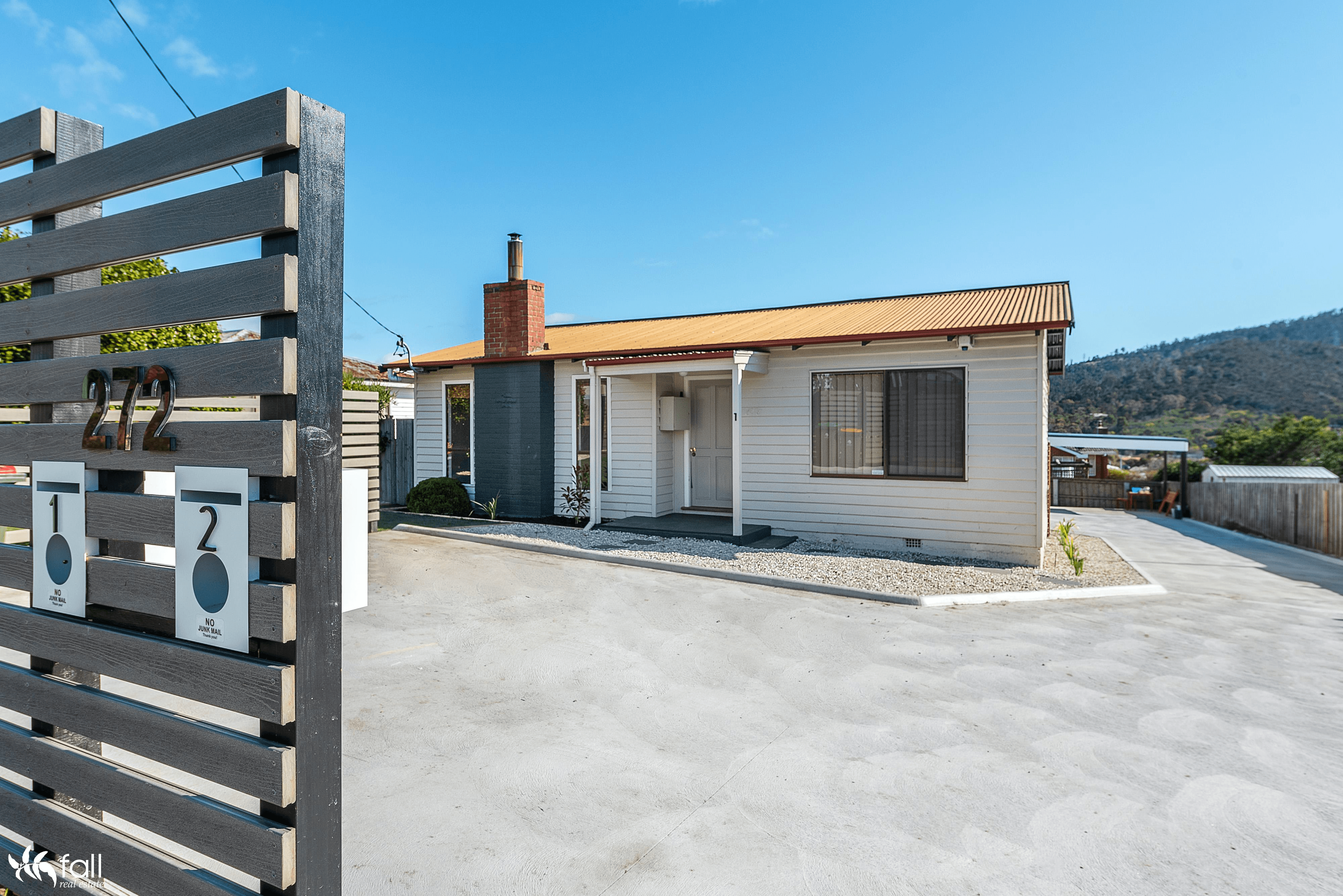 1/272 Cambridge Road, WARRANE, TAS 7018