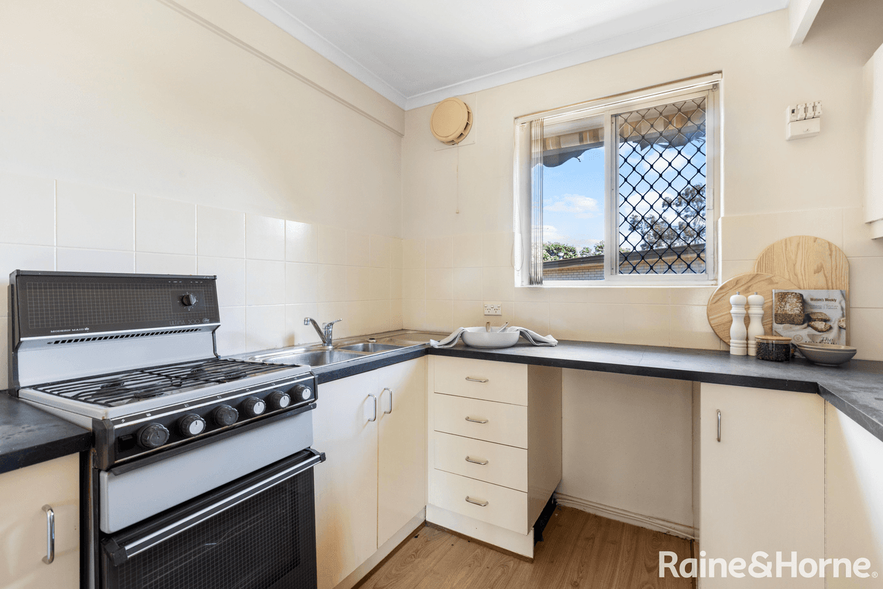 6/8-12 Buckingham Drive, SALISBURY EAST, SA 5109