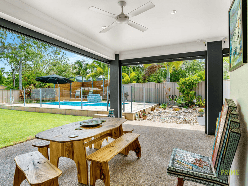 8 Fleming Place, Wondunna, QLD 4655