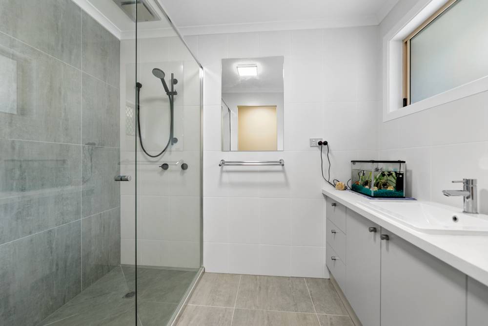 25 Pardalote Place, BELLMERE, QLD 4510