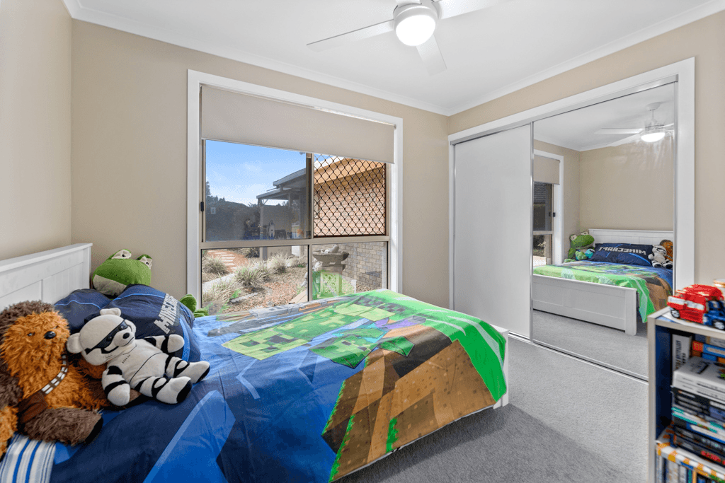 25 Pardalote Place, BELLMERE, QLD 4510