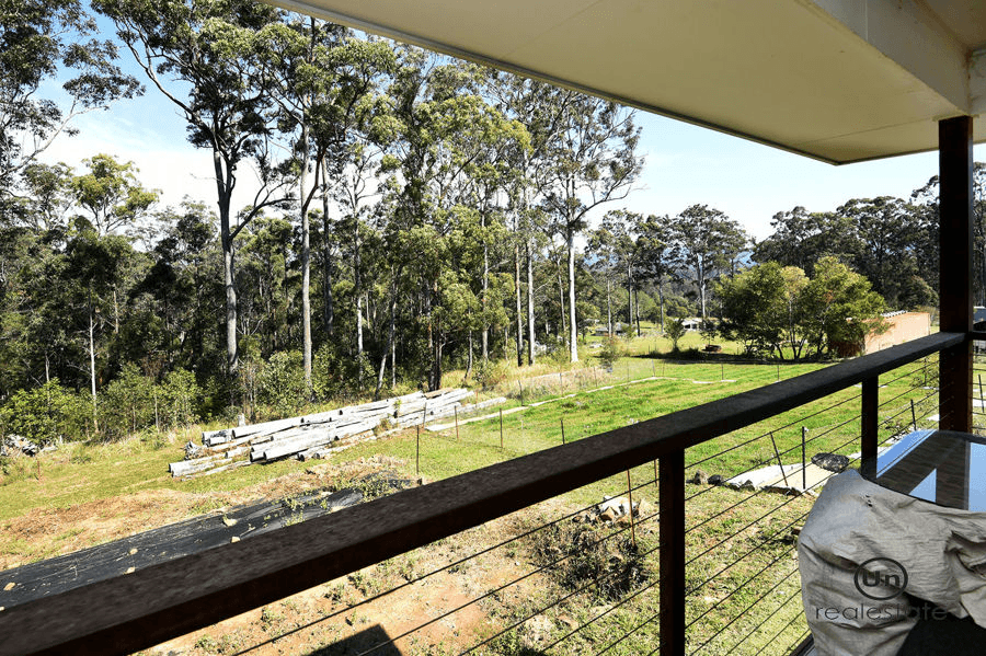 28 Nottingham Drive, GLENREAGH, NSW 2450