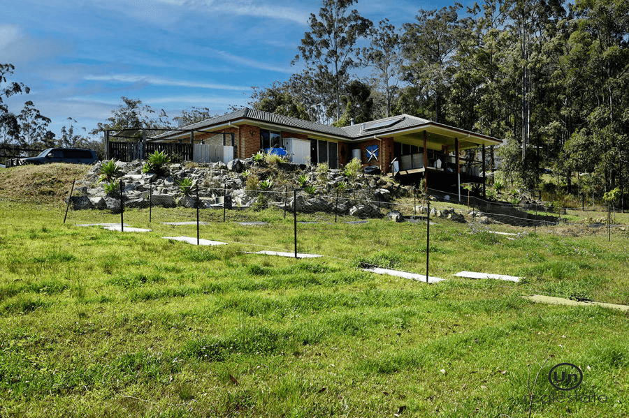 28 Nottingham Drive, GLENREAGH, NSW 2450