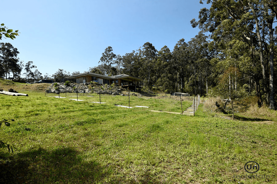 28 Nottingham Drive, GLENREAGH, NSW 2450