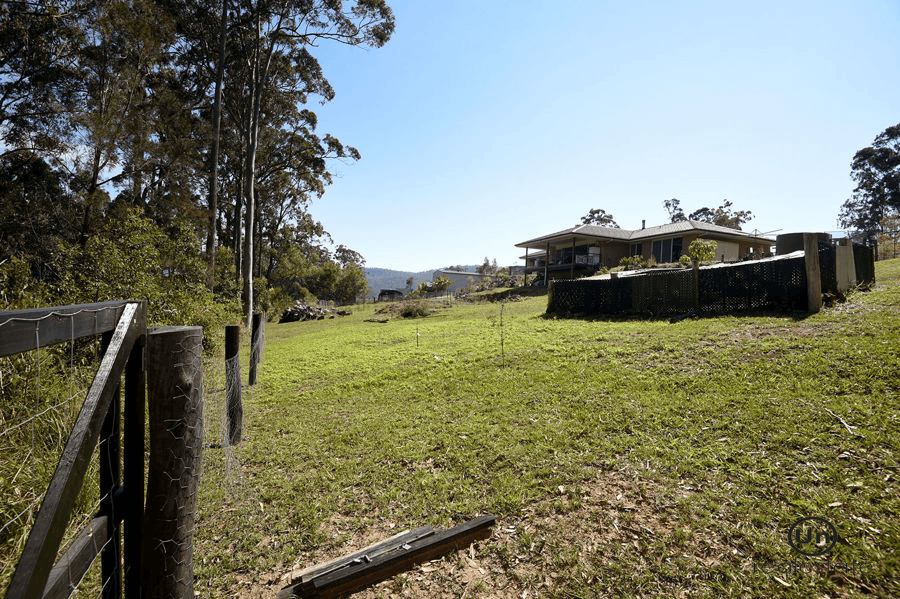 28 Nottingham Drive, GLENREAGH, NSW 2450