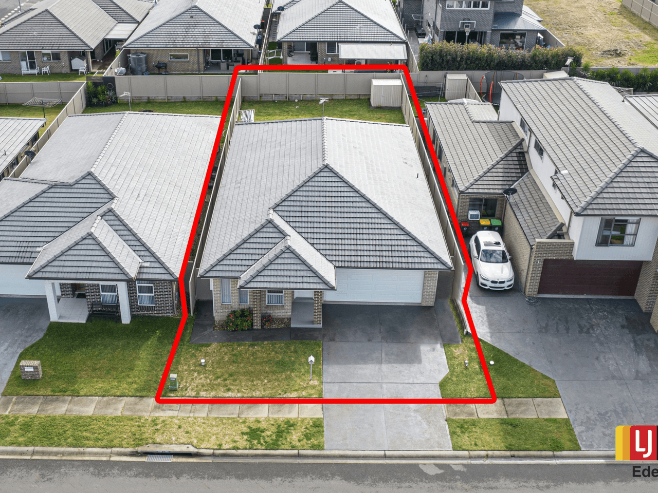 5 Pekin Street, SPRING FARM, NSW 2570