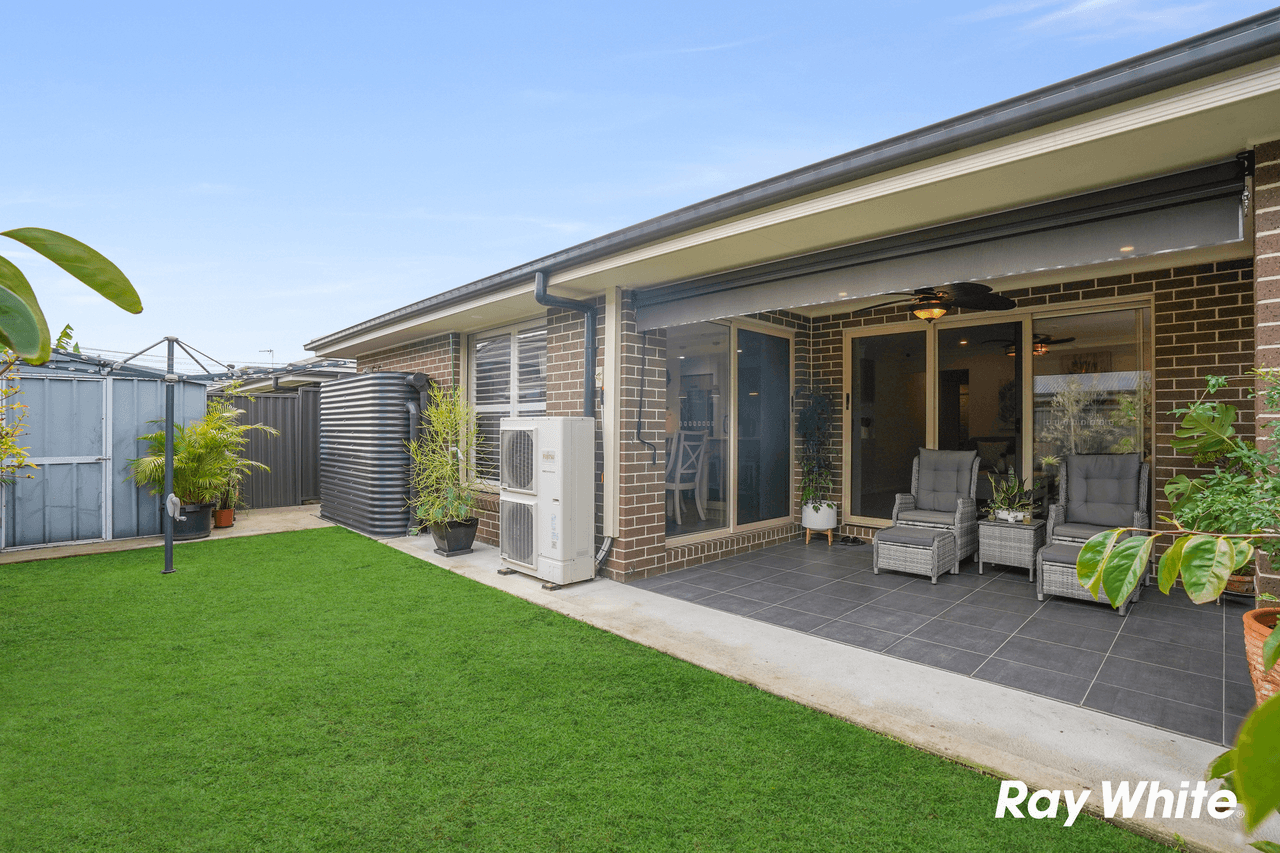 27 Parkway Drive, MARSDEN PARK, NSW 2765