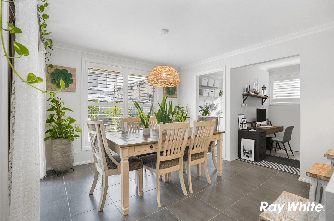 27 Parkway Drive, MARSDEN PARK, NSW 2765