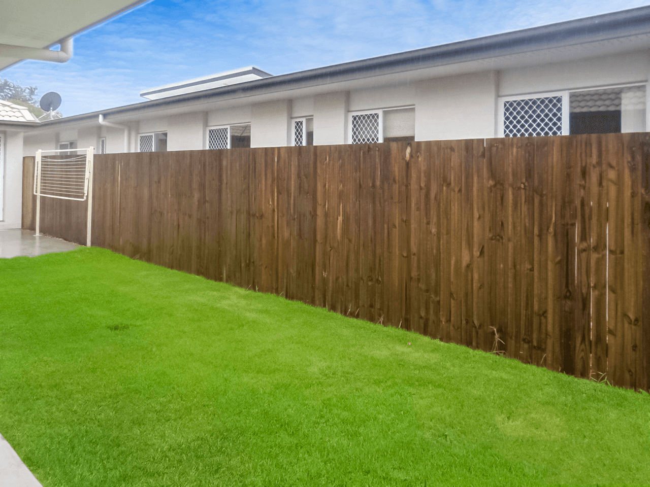 9 Lyrebird Crescent, UPPER KEDRON, QLD 4055