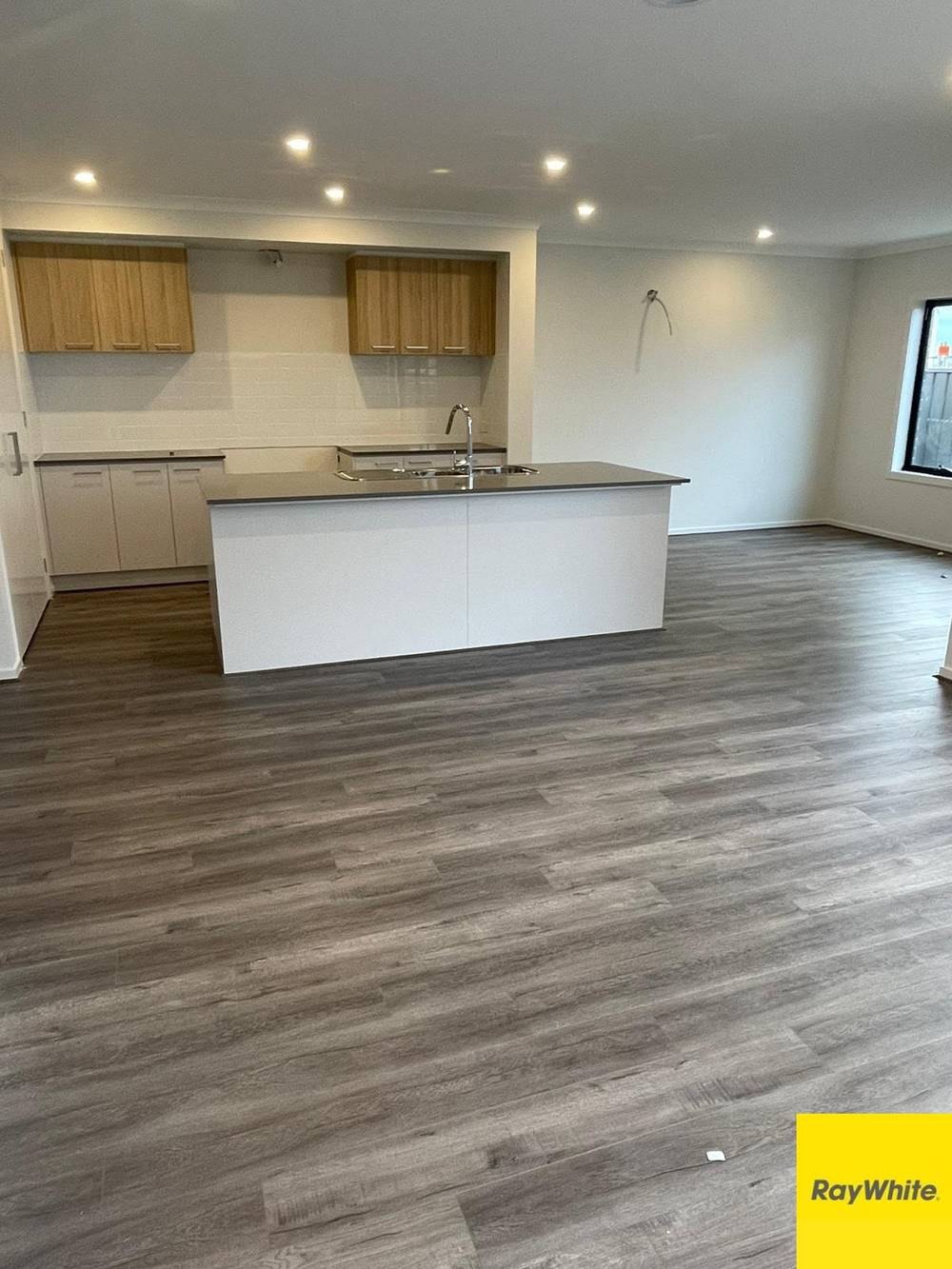69 Ornament Avenue, TARNEIT, VIC 3029