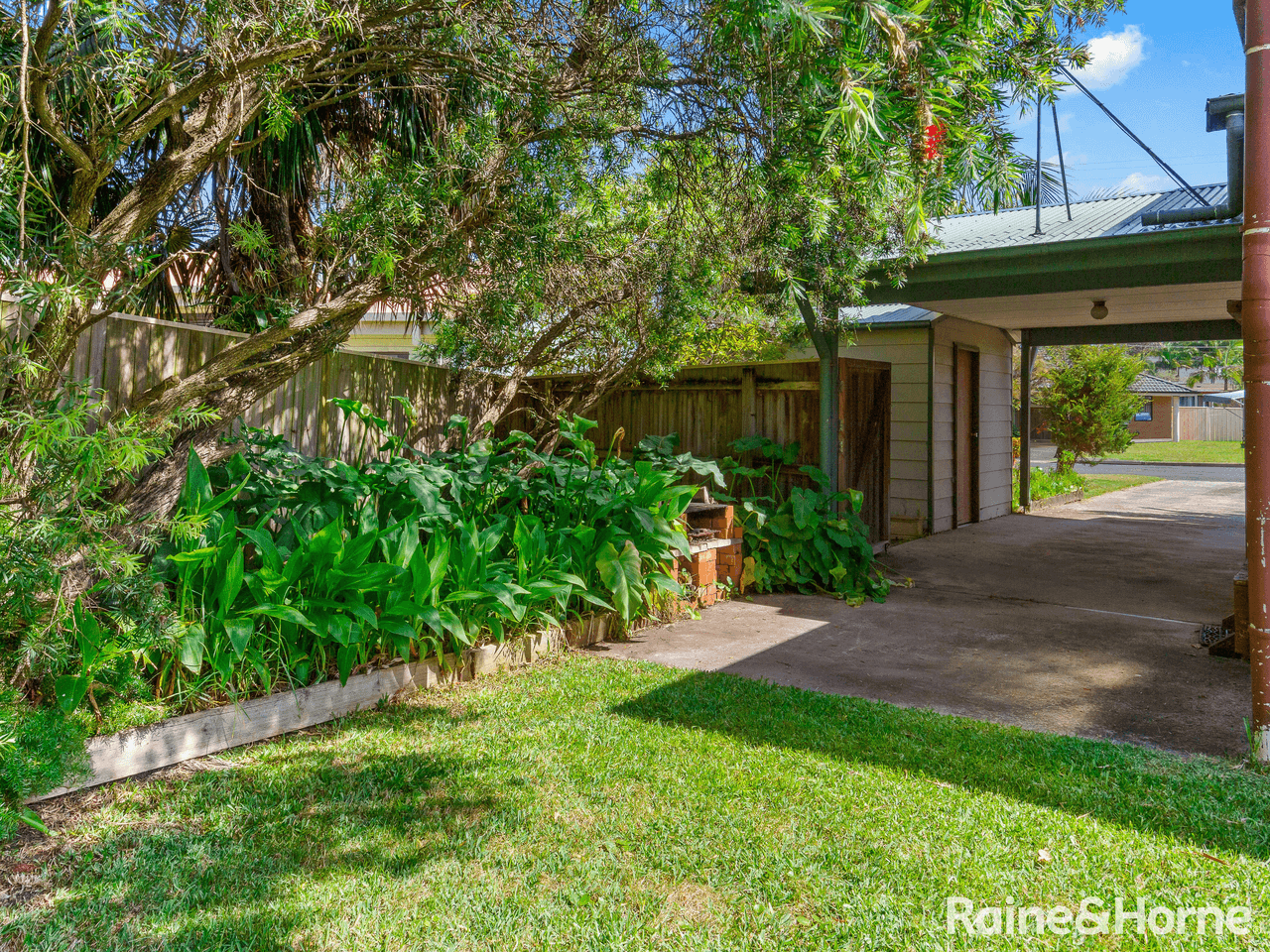 11 Saturn Avenue, LAKE TABOURIE, NSW 2539