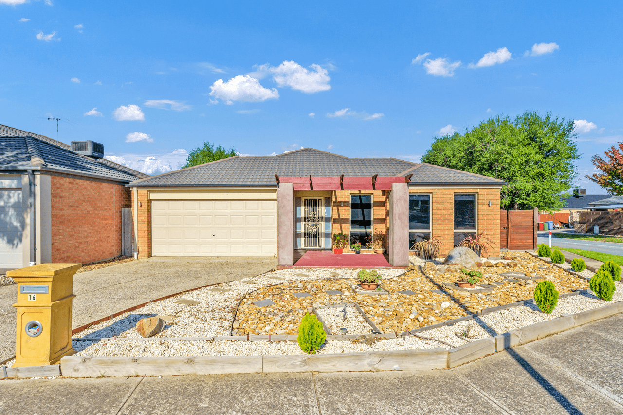 16 Melington Drive, LYNDHURST, VIC 3975