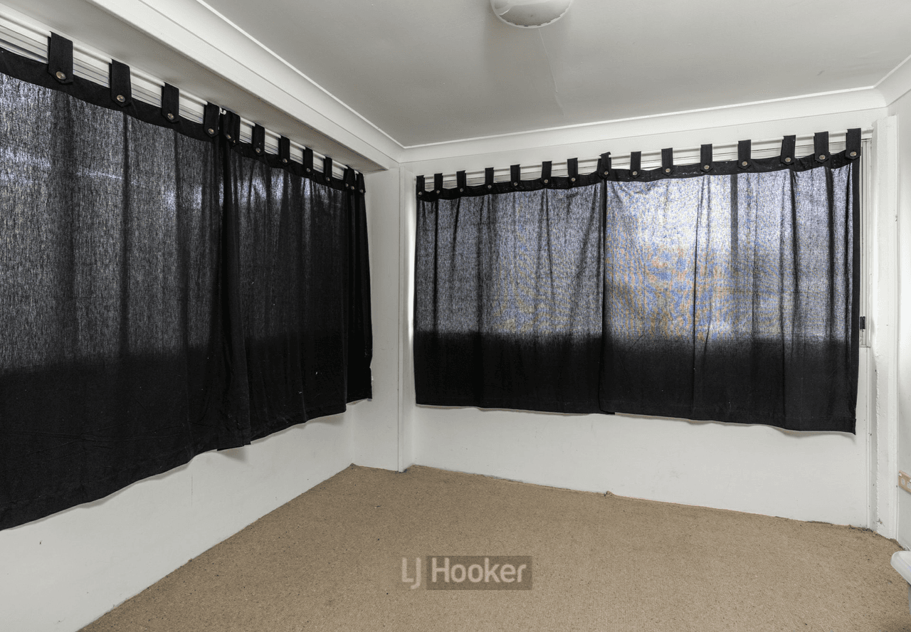 10 Errol Street, LOGANLEA, QLD 4131