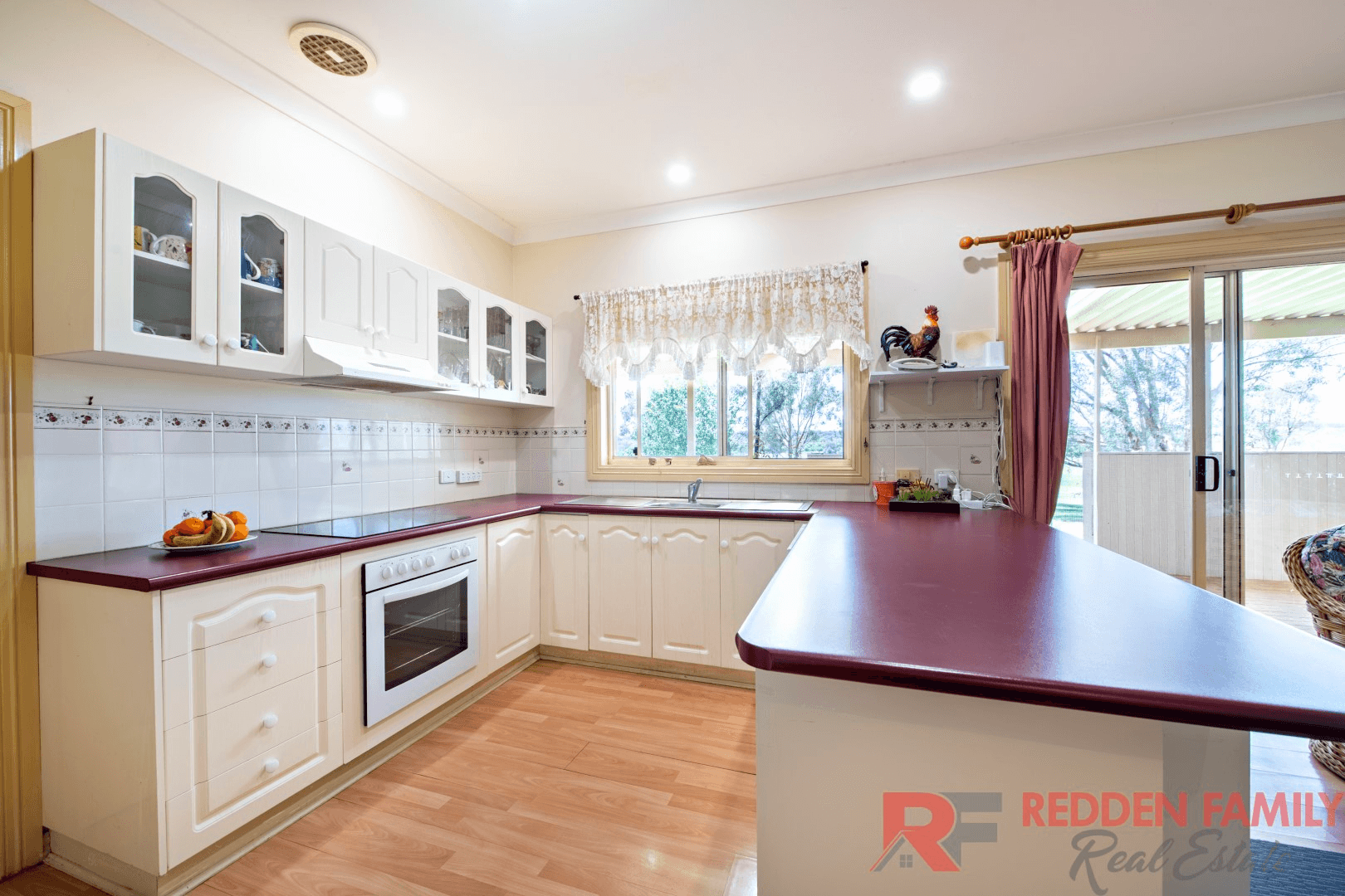 8R Debeaufort Drive, DUBBO, NSW 2830