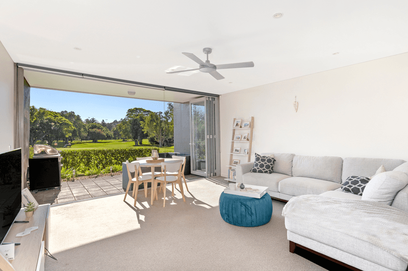 30/2a Campbell Parade, MANLY VALE, NSW 2093