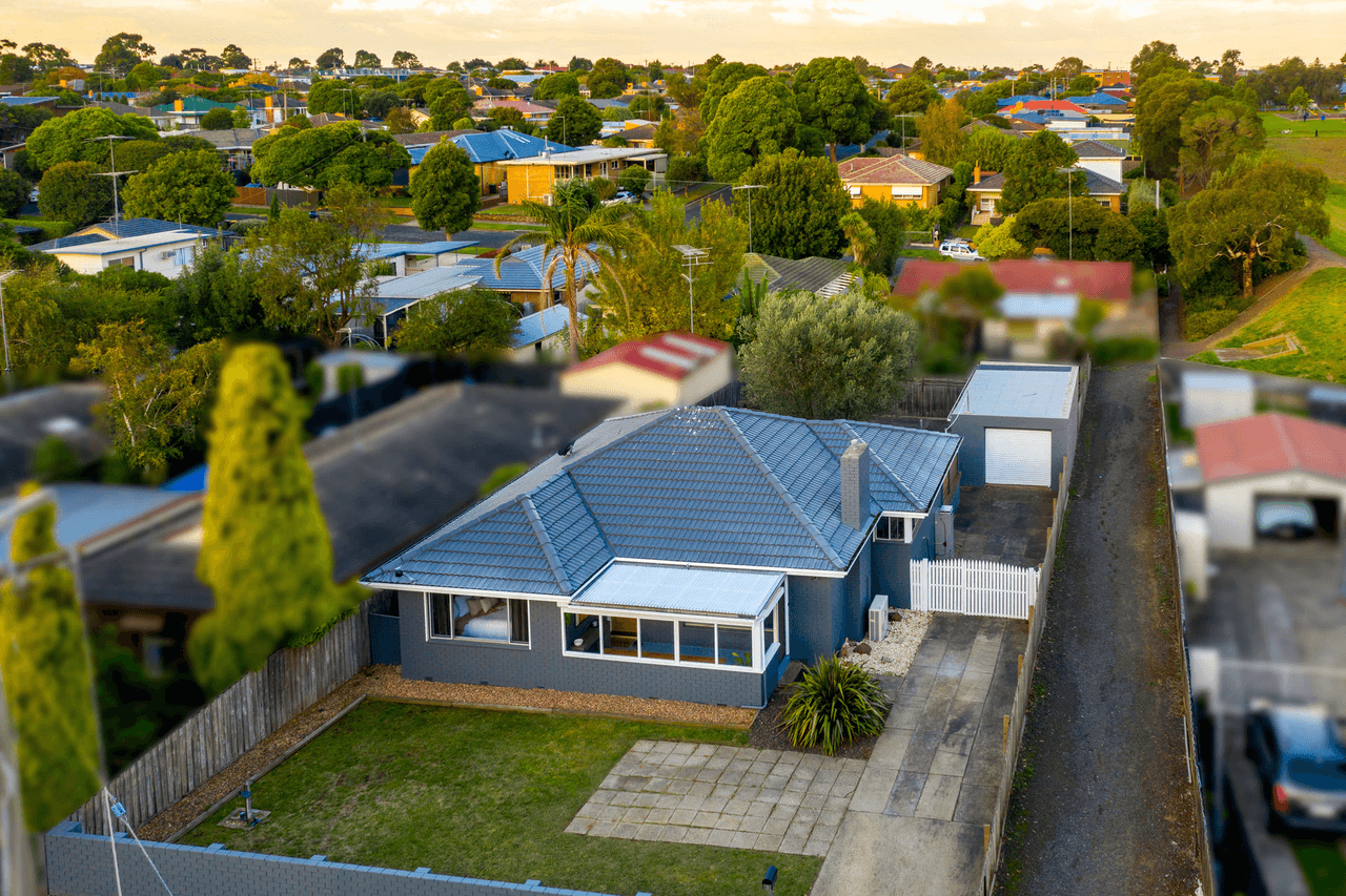 63 Belle Vue Avenue, Highton, VIC 3216