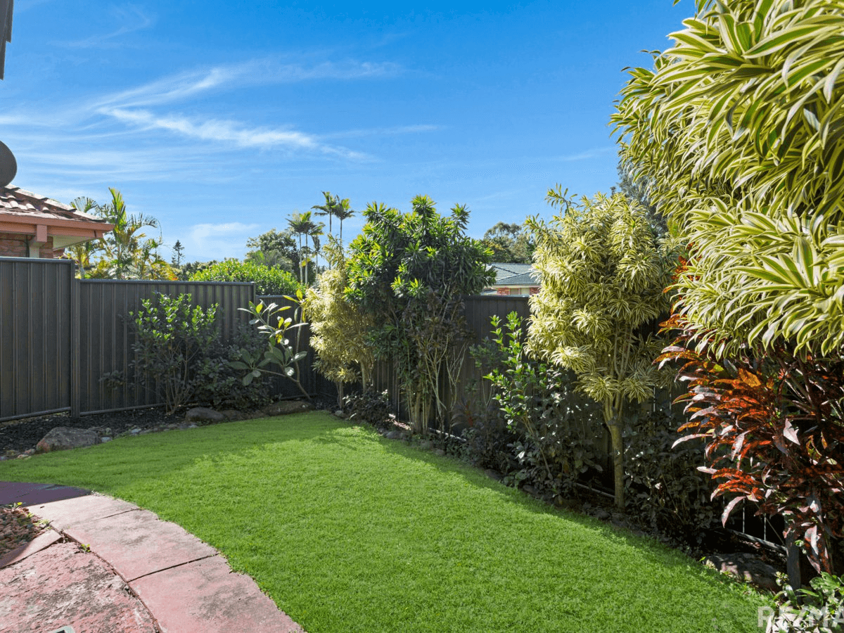 32 Rivergum Drive, NERANG, QLD 4211