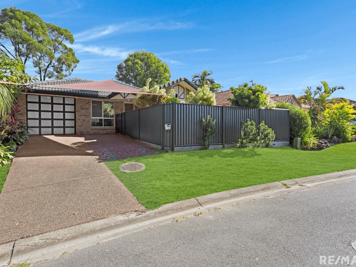 32 Rivergum Drive, NERANG, QLD 4211